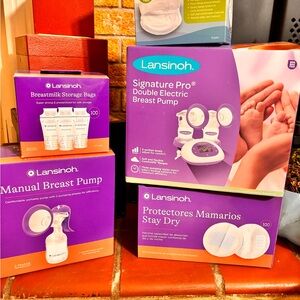 Lansinoh Breastfeeding Collection - Purple and White